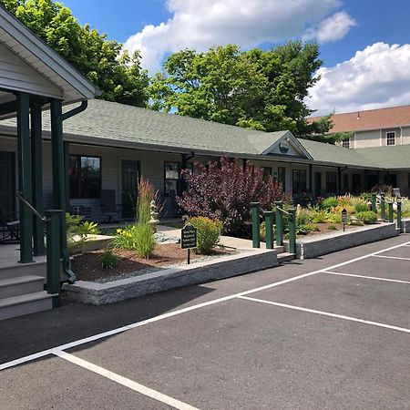 Island Place Motel Bar Harbor Exterior photo